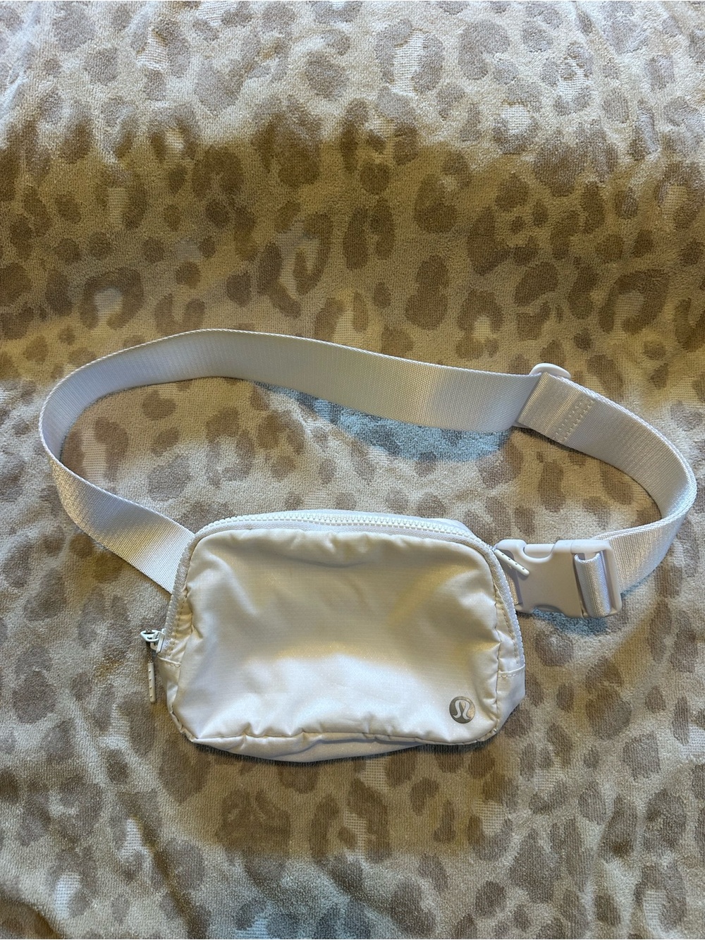 lululemon athletica White Belt Bag